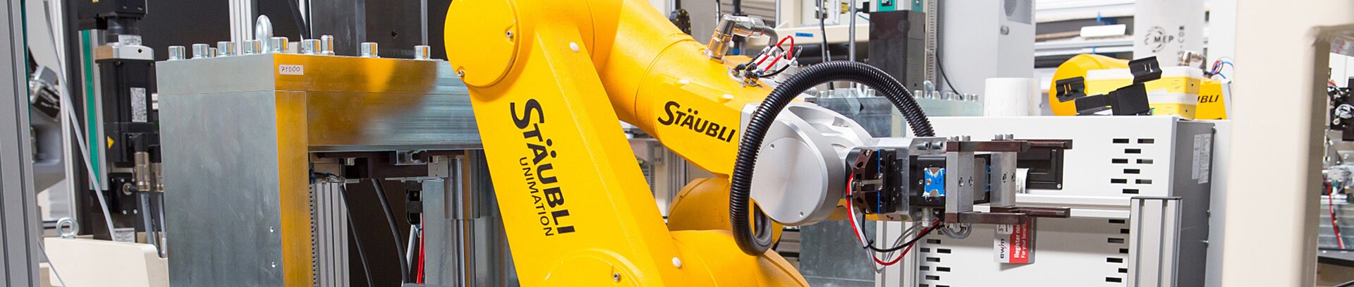 Linka pro kompletaci výměníku (AUDI) Linka pro kompletaci výměníku (AUDI)